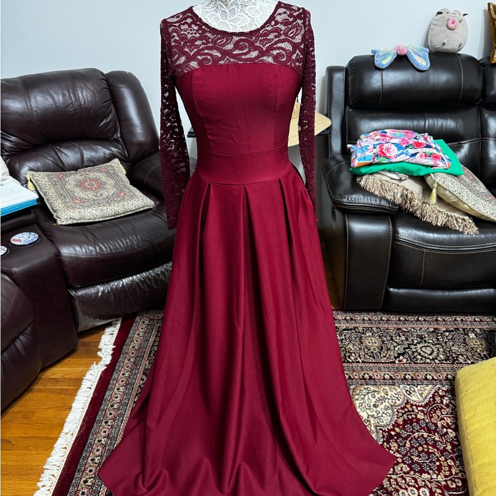 Red Long Sleeve Lace Gown for Weddings, size small